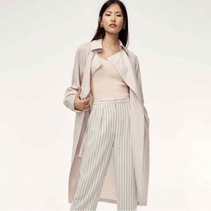 Aritzia Babaton Lawson Lightweight Trench Coat Cream/Bone Size M
